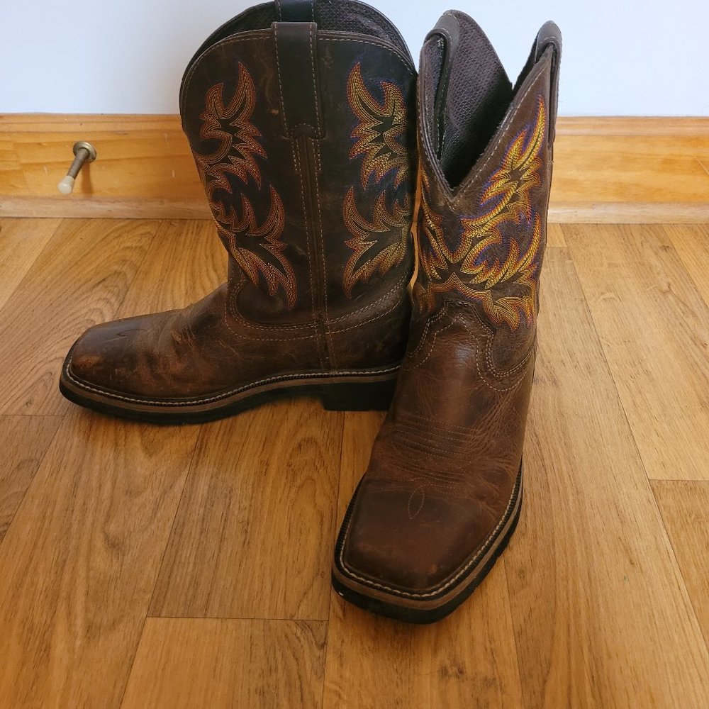 Justin boots 7.5D
